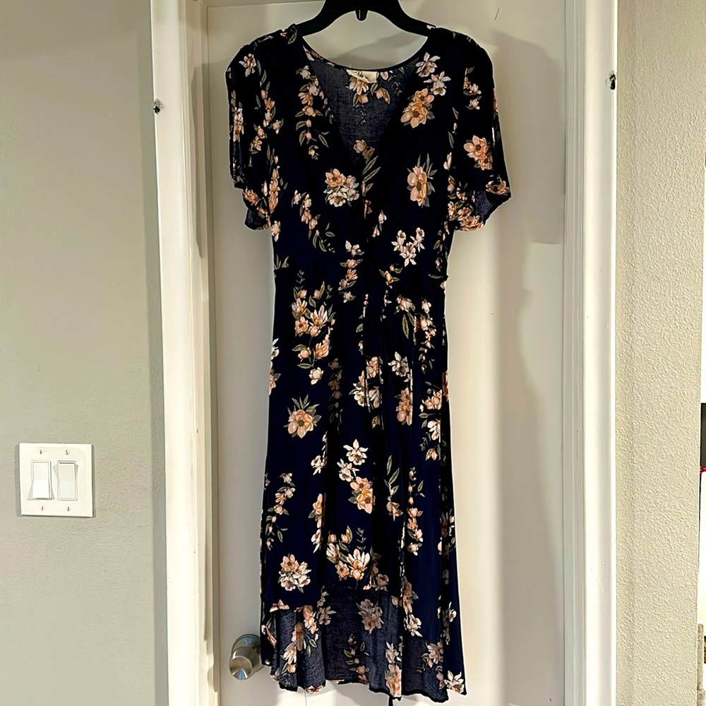 V neck wraparound floral dress